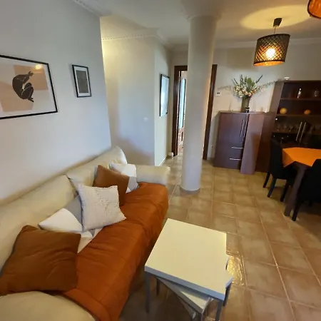 Coqueto Bajo Con Jardin En A 5 Min Playa Apartamento